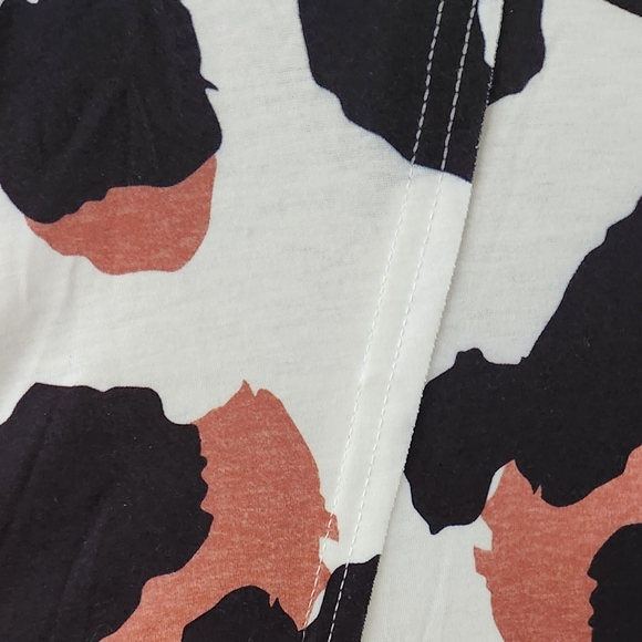 NEW! White Leopard Print Casual Loose Long Sleeve Top - Picture 10 of 14